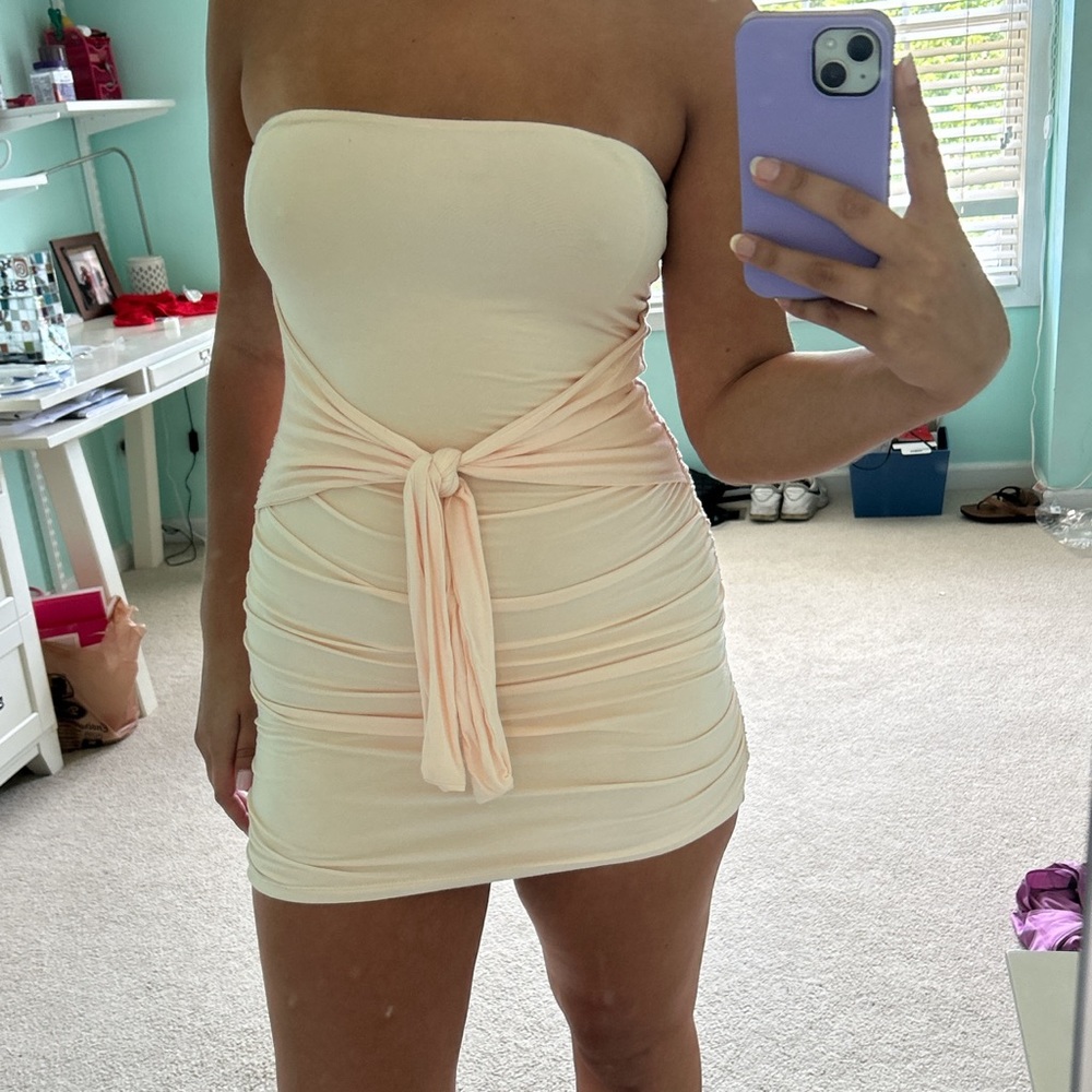 Lovers + Friends Jocelyn dress size Small.